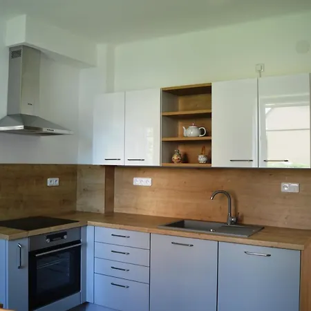 U Maleho Jezu Apartment *